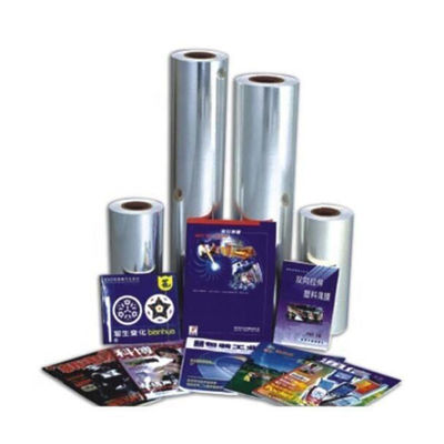 فيلم BOPP العادي للفيلم Jumbo Roll PVDC فيلم التقلص البلاستيكي الأساس الحراري بدون غراء 12-80um